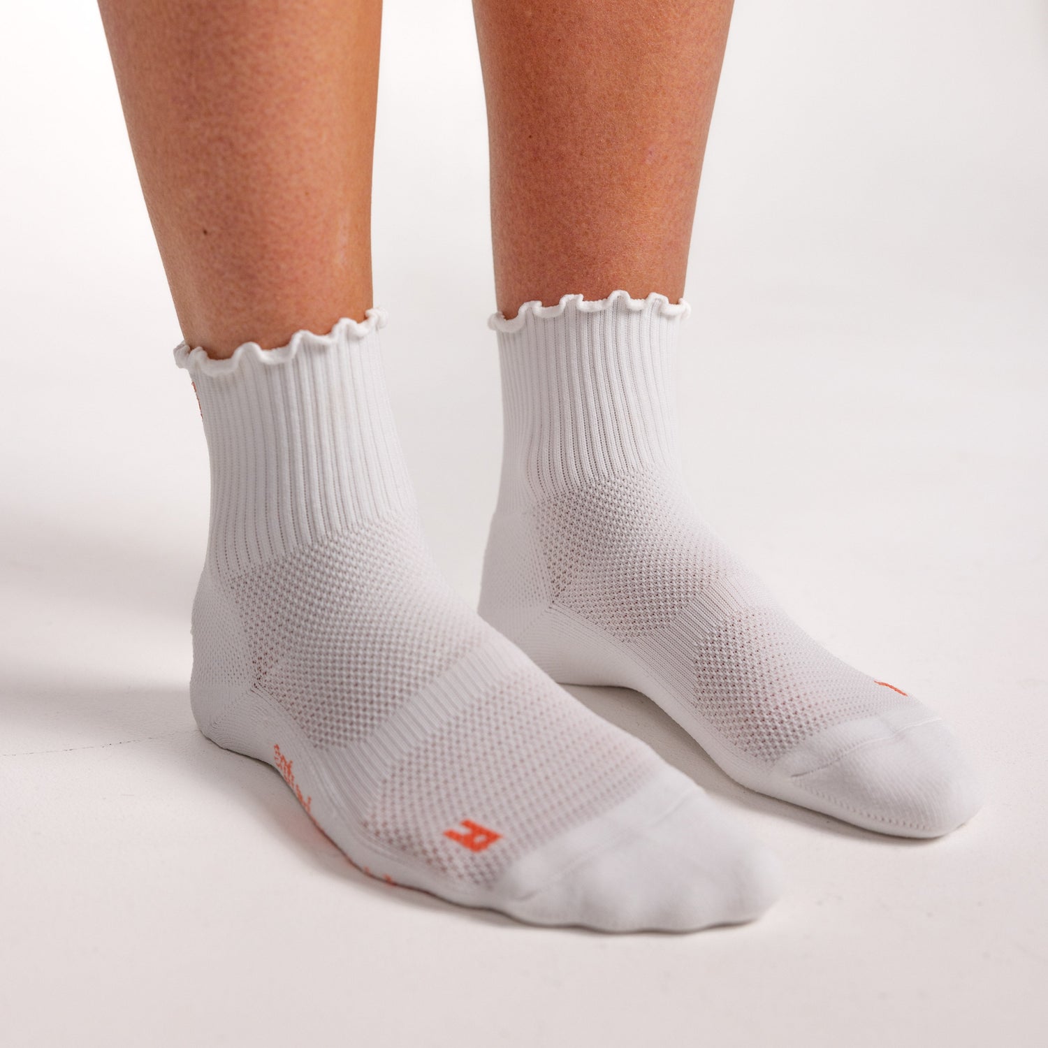 Saturday Ruffle in White